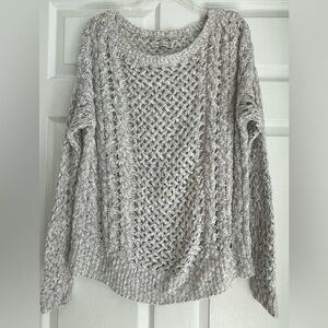 Abercrombie & Fitch XS/S Oversized White/Gray Crochet Sweater
